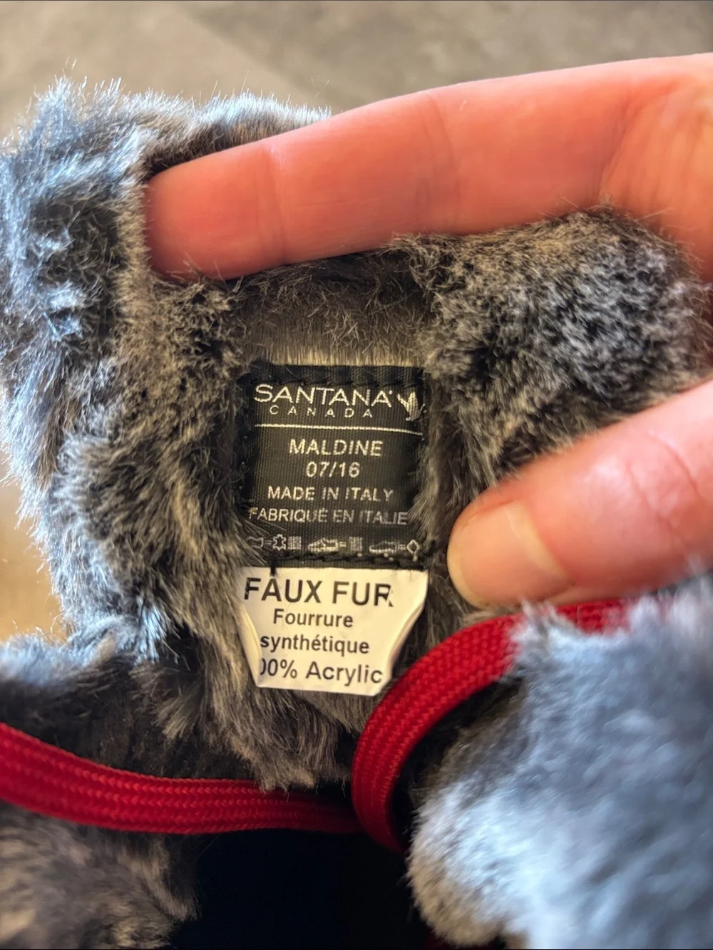 Santana Canada Gray Faux Fur Boot Interior with Red Laces